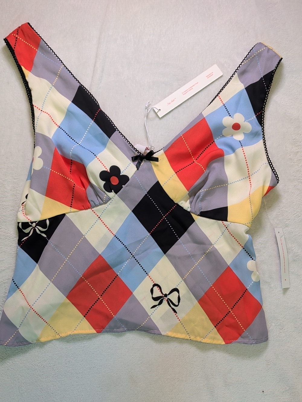 Lisa Says Gah Floral Argyle Double V-Neck Top In Multicolor 90s Style